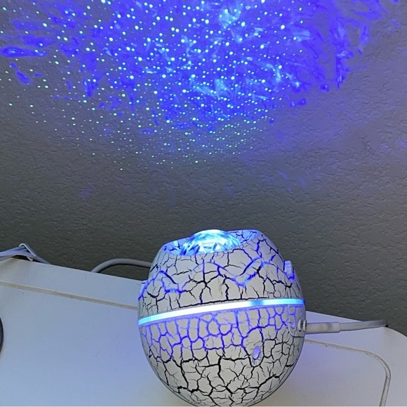 Star Projector, Galaxy Projector for Bedroom, Remote Control & White Noise - Picture 2 of 11